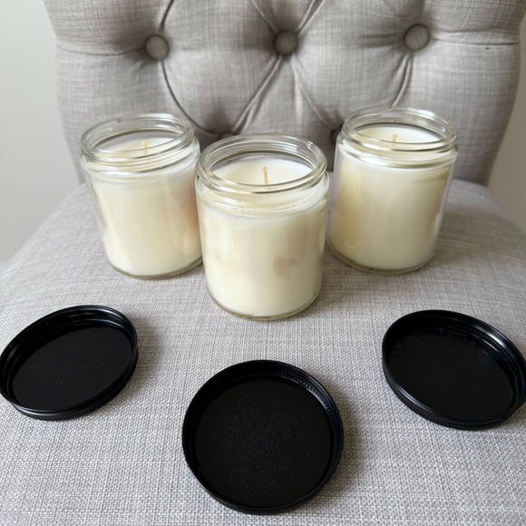 Bath & Body Works 3 Firecracker Pop‎ Candles NEW - Picture 2 of 3